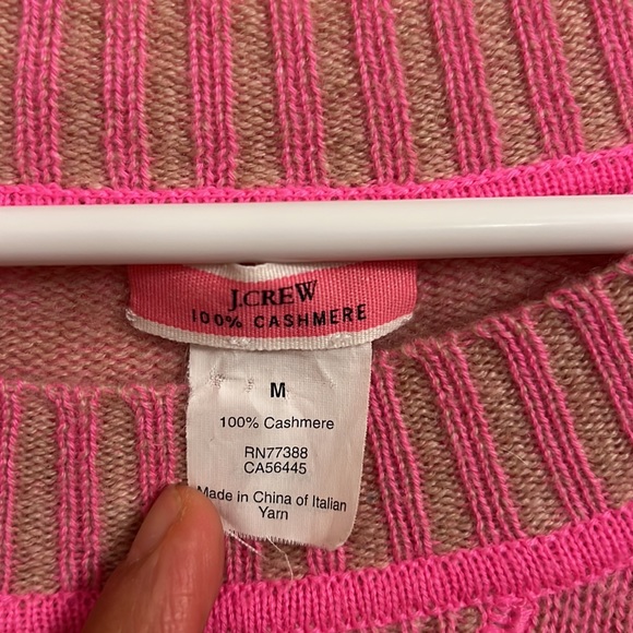 J Crew Pink Crew neck Sweater size Medium - Picture 5 of 7